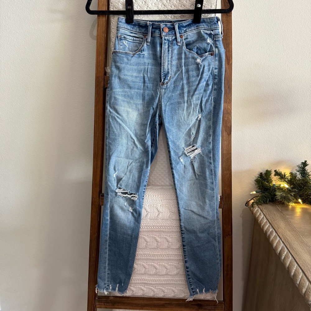 Abercrombie & Fitch High Rise Super Skinny Distressed Ankle Jeans
